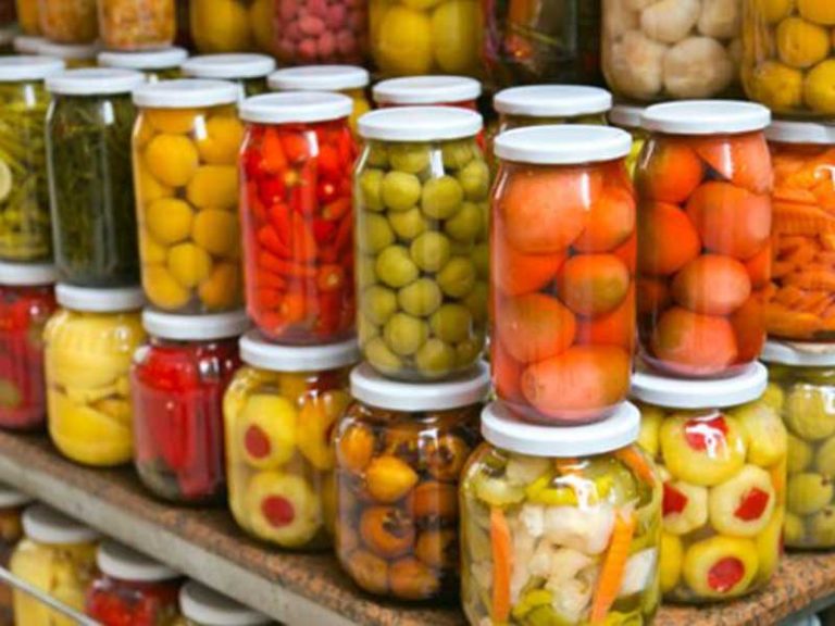 Is Canned Fruit Salad Healthy?